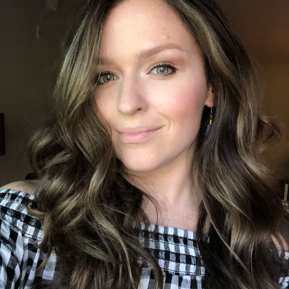 Meet your Posher, Mollie